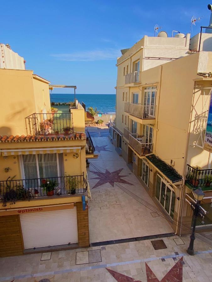 Alojamiento En La Carihuela-Costa Del Sol Τορρεμολίνος Εξωτερικό φωτογραφία